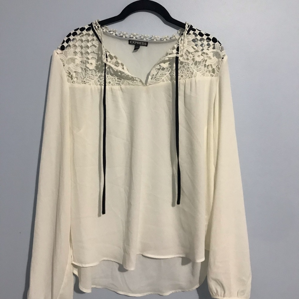 EXPRESS Shoulder Lace Panel Top